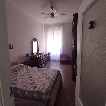Super Central Rooms Con Uso Cucina Cagliari Ngoại thất bức ảnh